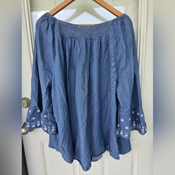 Terra Sky Chambray Blouse 2X Plus Blue Off-Shoulder Women FlareSleeve Embroidery - Picture 12 of 12